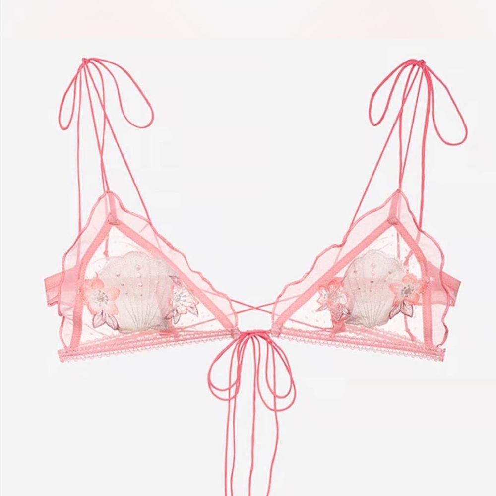 Love and Lemons Seashell Bra